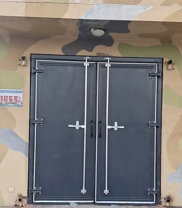 渭南工业平开门