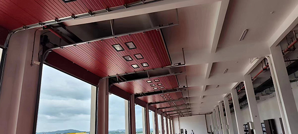 渭南工业翻板门 渭南工业翻板门