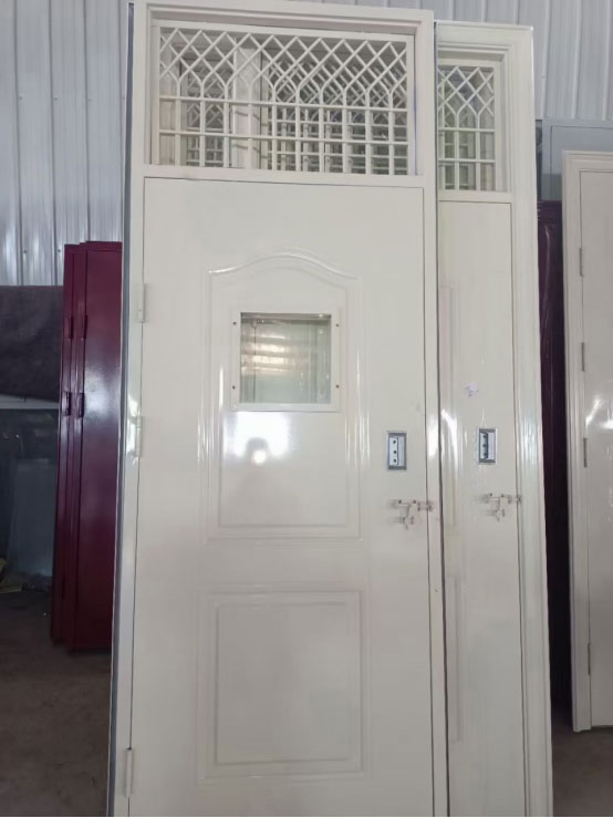 渭南学校教室门 渭南学校教室门