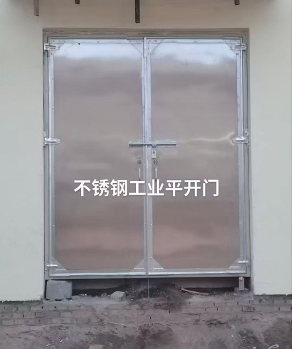 不锈钢渭南工业平开门在现代工业场景中的应用实践