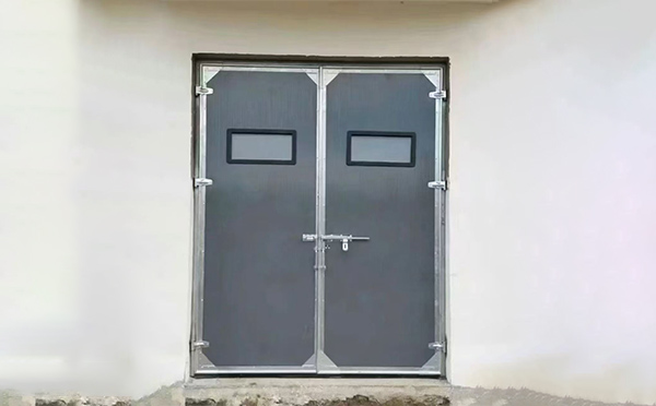 渭南工业门在高温作业区域的运行表现